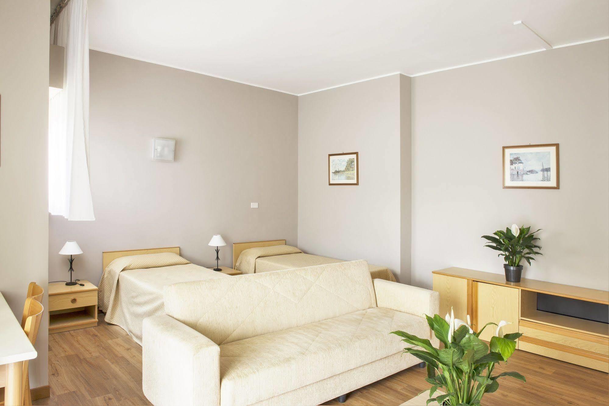 La Genziana Hotel La Massimina-Casal Lumbroso